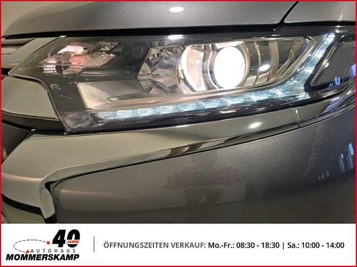Mitsubishi Outlander Edition 100 2WD 2.0 MIVEC+Kamera+SitzHZG+Lederlenkrad+Klimaautom