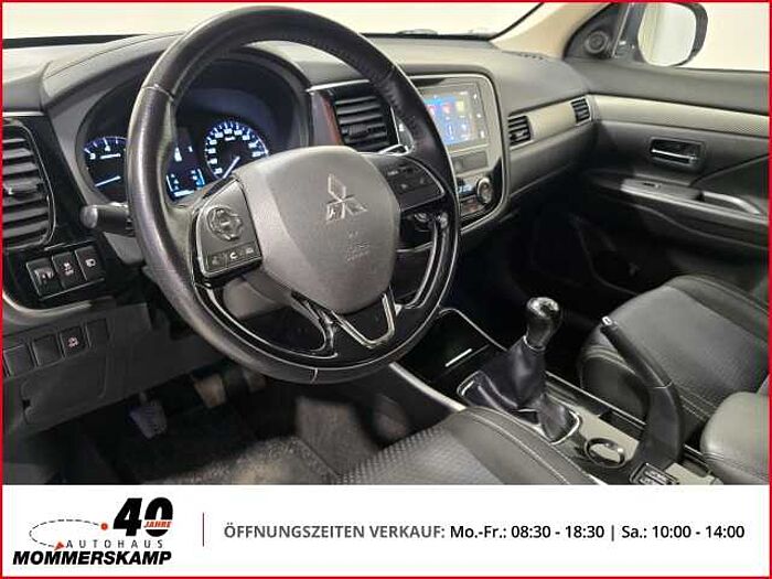 Mitsubishi Outlander Edition 100 2WD 2.0 MIVEC+Kamera+SitzHZG+Lederlenkrad+Klimaautom