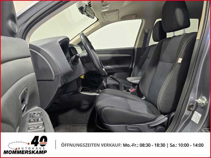 Mitsubishi Outlander Edition 100 2WD 2.0 MIVEC+Kamera+SitzHZG+Lederlenkrad+Klimaautom