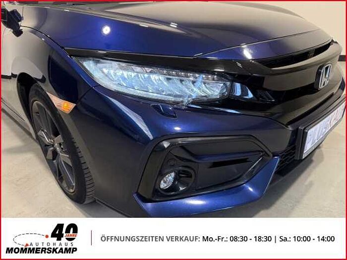 Honda Civic 1.0 Elegance VTEC+Klima+Tempomat+Navi+PDC+Kamera+LED+Multilenkrad