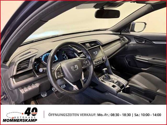 Honda Civic 1.0 Elegance VTEC+Klima+Tempomat+Navi+PDC+Kamera+LED+Multilenkrad