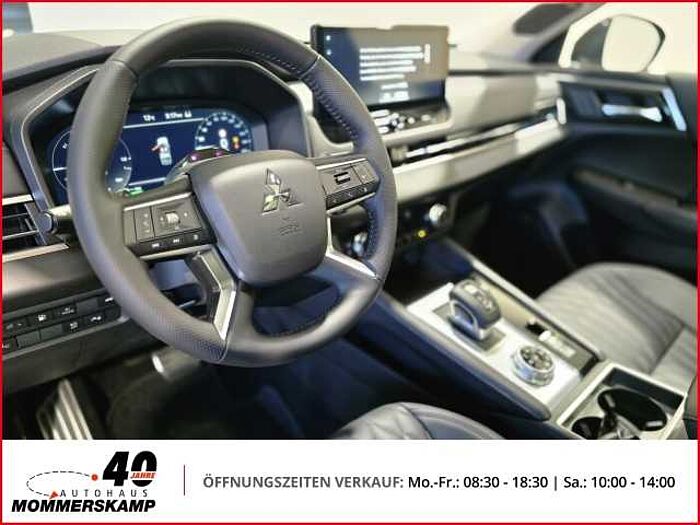 Mitsubishi Plug-in Hybrid Outlander 2,4 TOP+4WD +Leder+Sitzhzg v&h+E-Sitze+Klimasitze+PANO+ 2,4 TOP+4WD Sitzhzg v&h+E-Sitze+Klimasitze+PANO+Digitaler. Innenspiegel