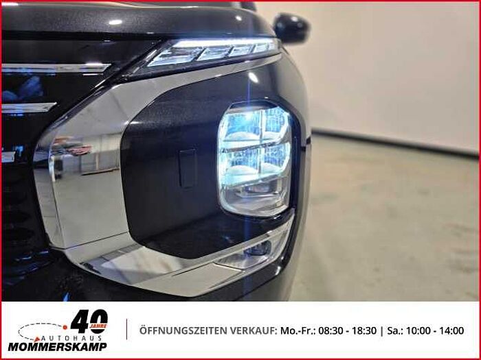 Mitsubishi Plug-in Hybrid Outlander 2,4 TOP+Luxury-Paket 4WD Sitzhzg v&h+E-Sitze+Klimasitze