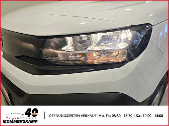 Opel Combo Cargo Basis XL 1.5 D+PDC+Sitzhzg+Lenkradhzg+Klima+CarPlay+DAB+Tempomat+Lic