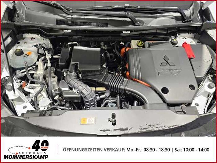 Mitsubishi Plug-in Hybrid Outlander 2,4 TOP+4WD Sitzhzg v&h+E-Sitze+Klimasitze+PANO+Digital