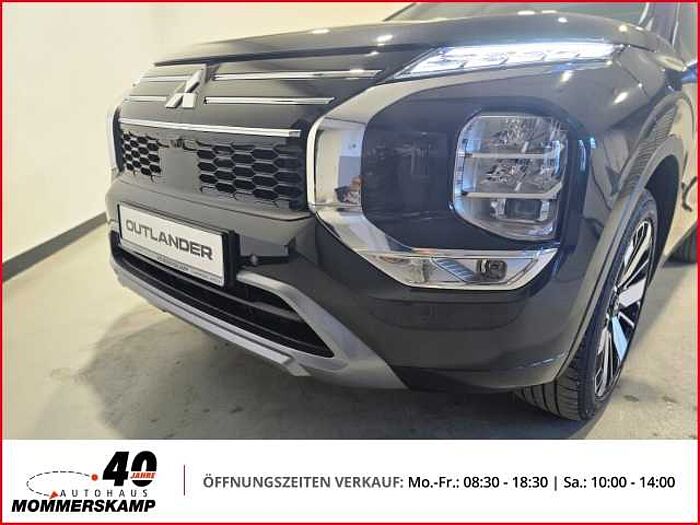 Mitsubishi Outlander 2,4 TOP+4WD Sitzhzg v&h+E-Sitze+Klimasitze+PANO+Digitaler. Innenspiegel