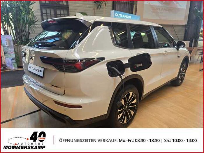 Mitsubishi Plug-in Hybrid Outlander 2,4 BASIS 4WD+Klima+LED+PDC+Tempomat+Totwinkel+360Grad-