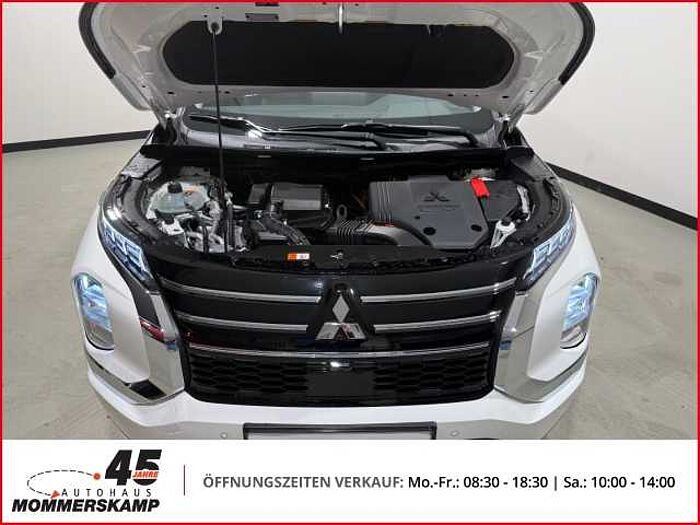 Mitsubishi Outlander 2,4 BASIS 4WD+Klima+LED+PDC+Tempomat+Totwinkel+360Grad-Kamera