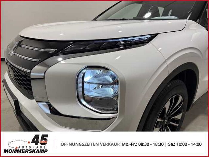 Mitsubishi Outlander 2,4 BASIS 4WD+Klima+LED+PDC+Tempomat+Totwinkel+360Grad-Kamera