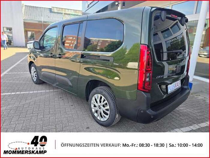 Fiat Doblo Turismo 1.5 130cv Auto Maxi 7-Sitzer+Automatik+Navi+Sitzhzg+Lenkradhzg+Kli