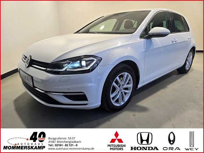 Volkswagen Golf VII Comfortline 1.4 TSI+Automatik+Naiv+Klima+PDC+Kamera+Sitzhzg