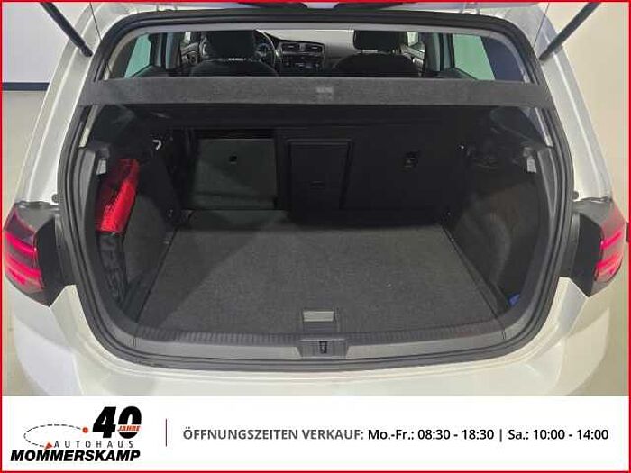 Volkswagen Golf VII Comfortline 1.4 TSI+Automatik+Naiv+Klima+PDC+Kamera+Sitzhzg