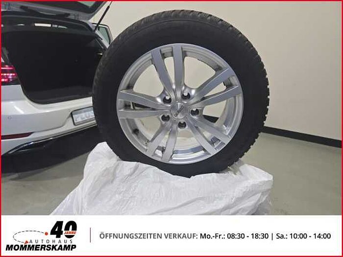 Volkswagen Golf VII Comfortline 1.4 TSI+Automatik+Naiv+Klima+PDC+Kamera+Sitzhzg