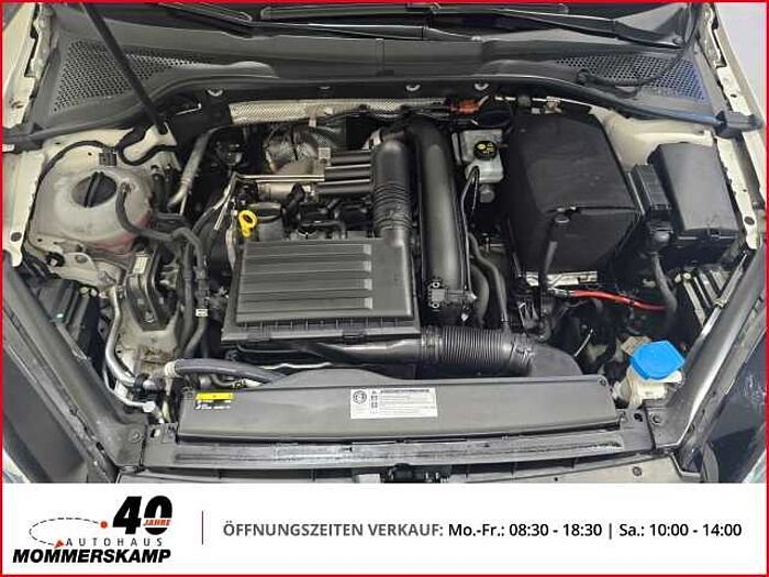Volkswagen Golf VII Comfortline 1.4 TSI+Automatik+Naiv+Klima+PDC+Kamera+Sitzhzg