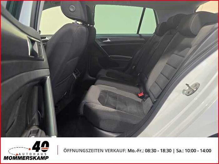 Volkswagen Golf VII Comfortline 1.4 TSI+Automatik+Naiv+Klima+PDC+Kamera+Sitzhzg
