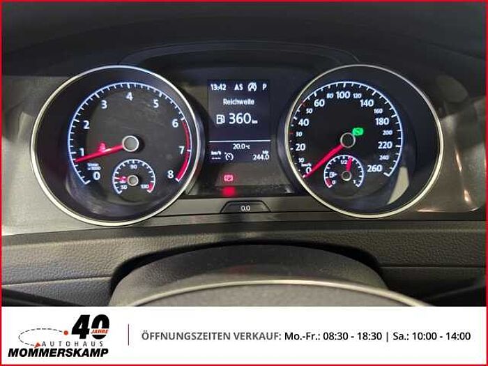 Volkswagen Golf VII Comfortline 1.4 TSI+Automatik+Naiv+Klima+PDC+Kamera+Sitzhzg