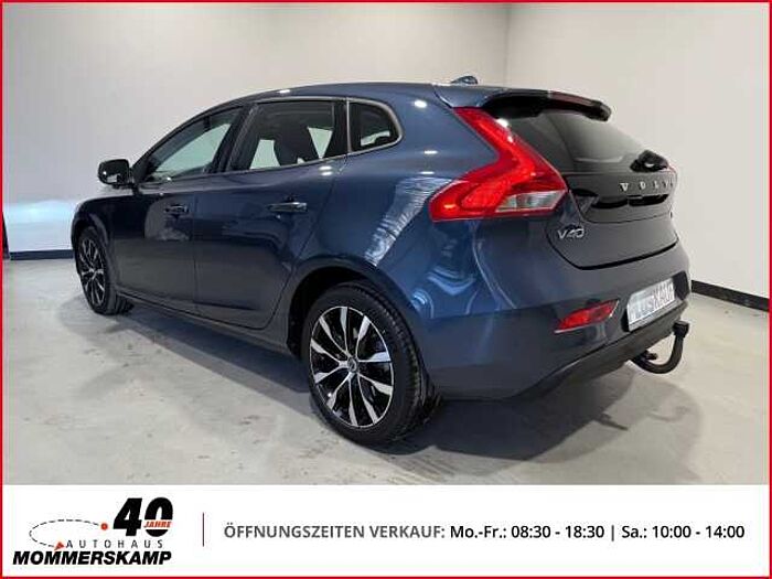 Volvo V40 Momentum T2 1.5+Automatik+AHK+Sitzhzg+Navi+Klima+PDC+Kamera