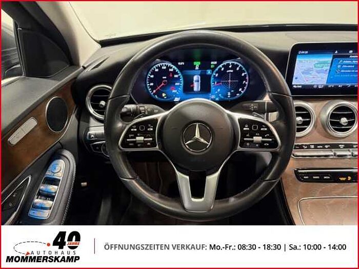 Mercedes-Benz C 200 T-Modell T 4Matic Automatik+Panorama+Allwetter+Einparkhilfe v&h+SitzHZG