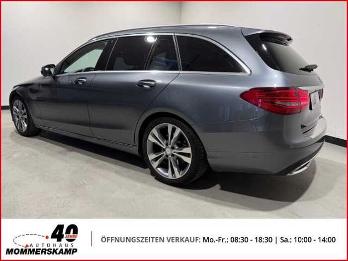Mercedes-Benz C 200 T-Modell T 4Matic Automatik+Panorama+Allwetter+Einparkhilfe v&h+SitzHZG