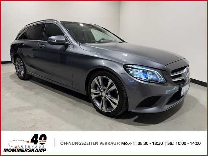 Mercedes-Benz C 200 T-Modell T 4Matic Automatik+Panorama+Allwetter+Einparkhilfe v&h+SitzHZG