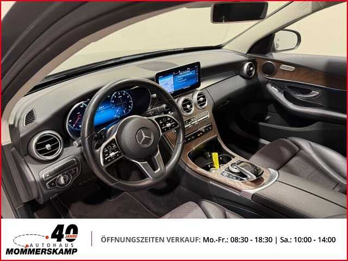Mercedes-Benz C 200 T-Modell T 4Matic Automatik+Panorama+Allwetter+Einparkhilfe v&h+SitzHZG