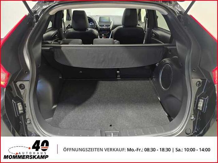 Mitsubishi Eclipse Cross Top 4WD 1.5 T-MIVEC Style-Paket+Allwetter+Schiebedach+LenkradHZG