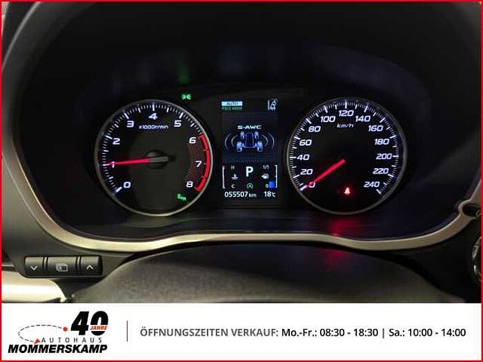 Mitsubishi Eclipse Cross Top 4WD 1.5 T-MIVEC Style-Paket+Allwetter+Schiebedach+LenkradHZG