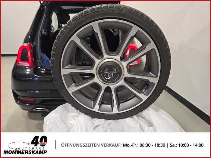 Fiat 500 RockStar 1.2 8V+Automatic+Pano+Klima+PDC+Tempomat+Multifunktionslenkrad