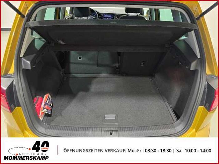 Volkswagen Golf Sportsvan VII Highline 1.5 TSI ACT+AHK+Massagesitze+SitzHZG+TWA+Verkehrszei