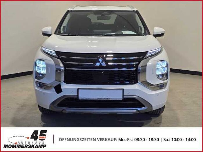 Mitsubishi Plug-in Hybrid Outlander 2,4 TOP+4WD +LederSitzhzg v&h+E-Sitze+Klimasitze+PANO+D