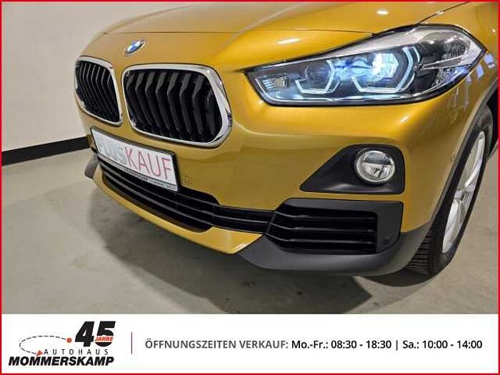 BMW X2 sDrive 20 i Advantage+Automatik+Allwetter+PDC+Navi+Klima+Lenkradhzg+Parkass.