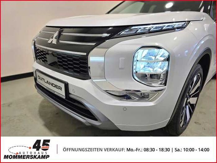 Mitsubishi Outlander 2,4 TOP 2 Tone+4WD Sitzhzg v&h+E-Sitze+Klimasitze+PANO+Digitaler.Innen
