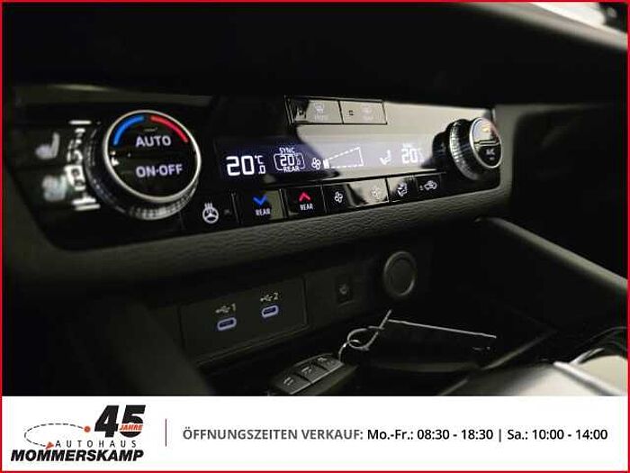Mitsubishi Plug-in Hybrid Outlander 2,4 TOP 2 Fabrig+4WD Sitzhzg v&h+E-Sitze+Klimasitze+PAN