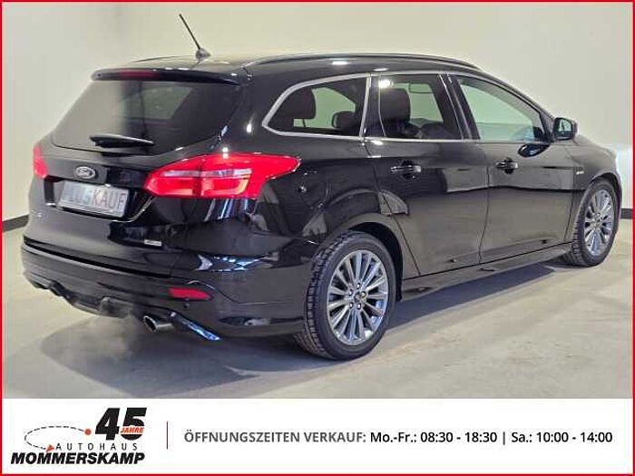 Ford Focus Turnier ST-Line Allwetter+LenkradHZG+Einparkhilfe v&h+SitzHZG+Sportsitze
