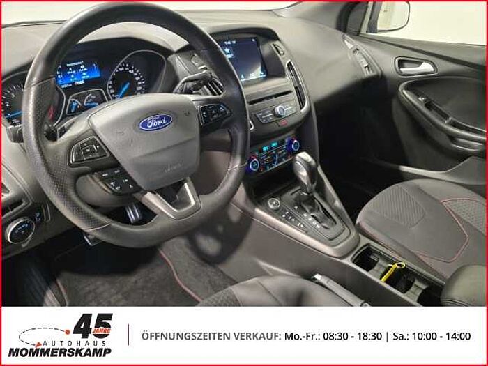 Ford Focus Turnier ST-Line Allwetter+LenkradHZG+Einparkhilfe v&h+SitzHZG+Sportsitze