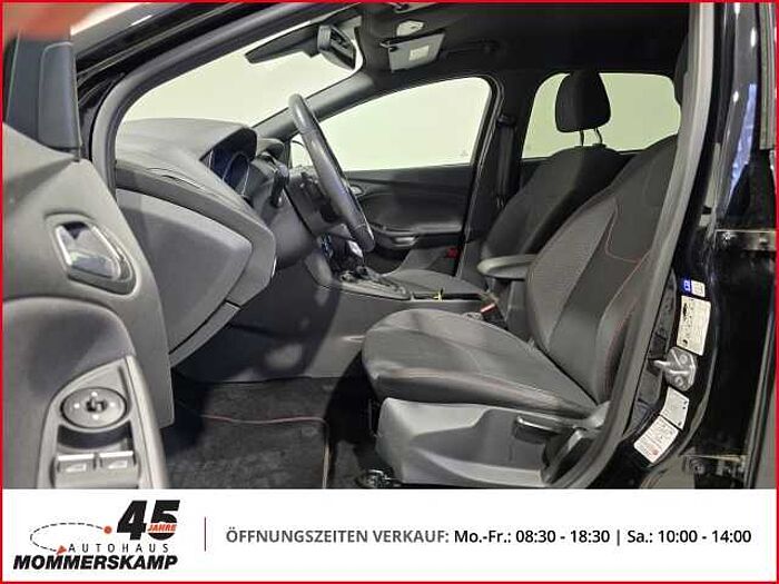 Ford Focus Turnier ST-Line Allwetter+LenkradHZG+Einparkhilfe v&h+SitzHZG+Sportsitze