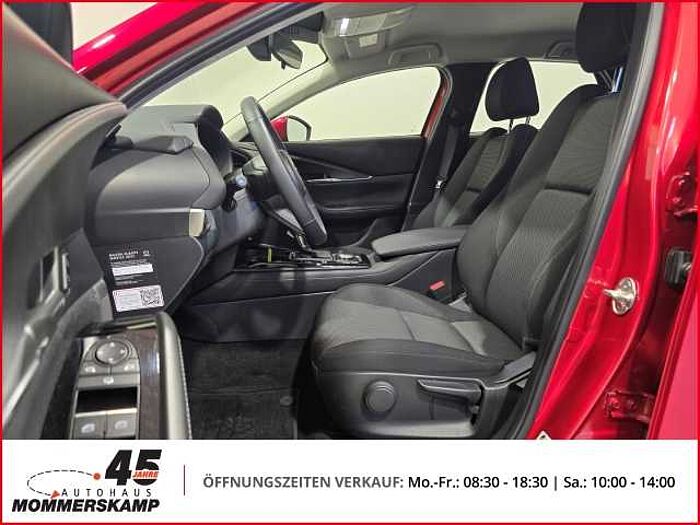 Mazda CX-30 2WD+HUD+Allwetter+AHK-abnehmbar+Lederlenkrad+Einparkhilfe
