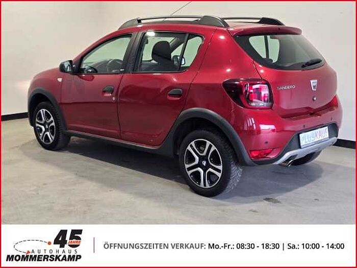 Dacia Sandero II Stepway Celebration+LPG+Allwetter+Klima+Navi+Kamera+Tempomat+PDC+