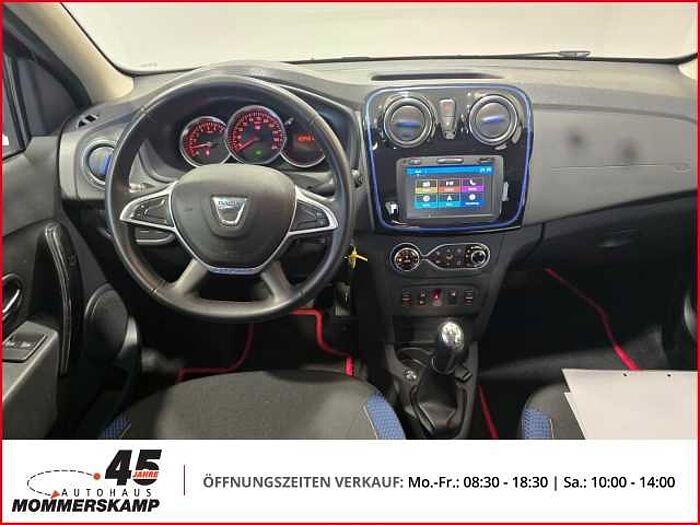 Dacia Sandero II Stepway Celebration+LPG+Allwetter+Klima+Navi+Kamera+Tempomat+PDC+
