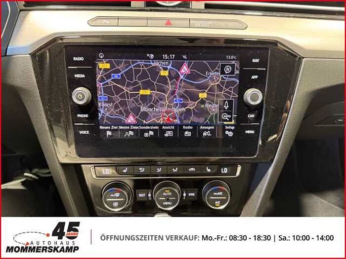 Volkswagen Arteon Automatik+AllwetterNavi+SitzHZG+Parksensoren v&h+Klimaautom+LED+Sportsitz