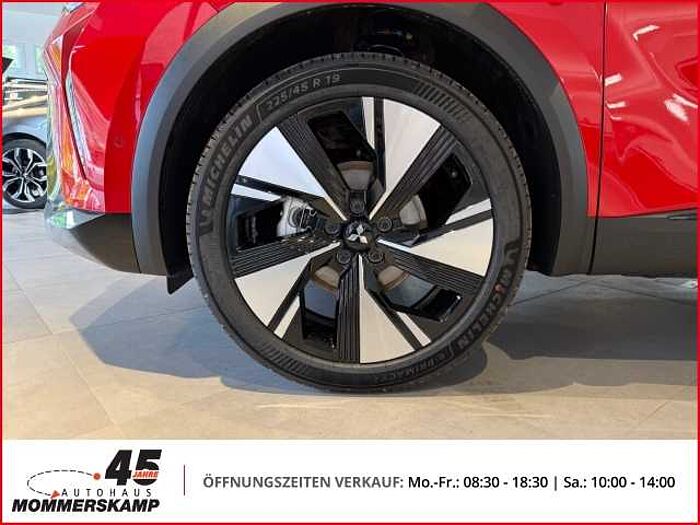 Mitsubishi Grandis 1,8 Intro Edition Hybrid+Automatik+Klima+360grad Kamera+PDC+Tempomat+Sit