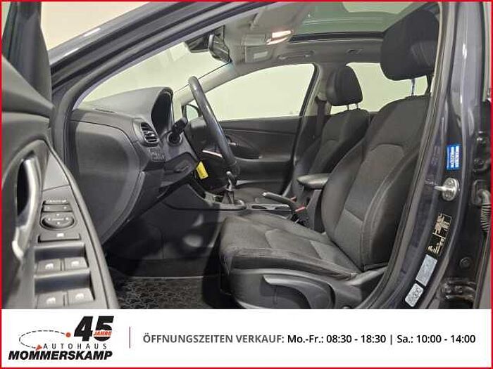Hyundai i30 cw Intro Edition 1.5 T-GDI Allwetter+LenkradHZG+Rückfahrkam. +Einparkhilfe