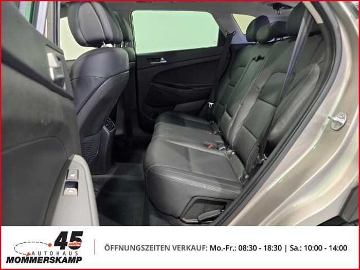 Hyundai TUCSON Premium 2WD Automatik+Rückfahrkam.+LenkradHZG+SitzHZG