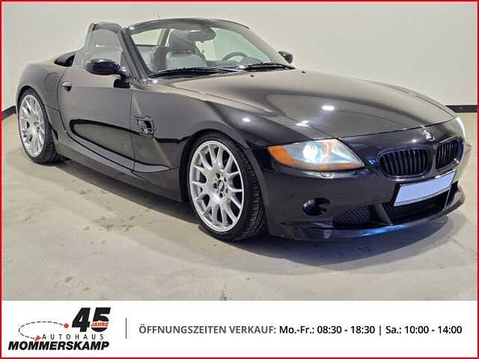 BMW Z4 3.0i Roadster Aerodynamikpaket+BBS 19zoll+Navi-Professional+Leder