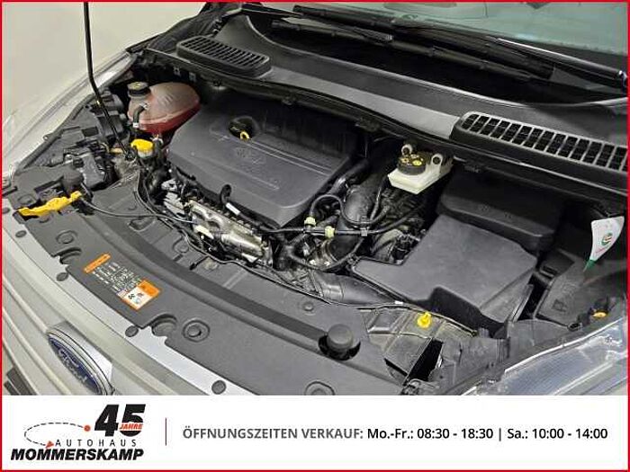 Ford Kuga Titanium+LenkradHZG+Einparkhilfe v&h+Lederlenkrad+Klimaautom