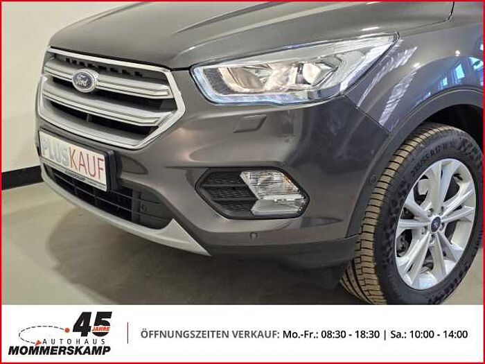 Ford Kuga Titanium+LenkradHZG+Einparkhilfe v&h+Lederlenkrad+Klimaautom