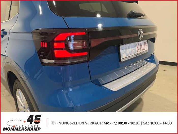 Volkswagen T-Cross Style 1.0 TSI Automatik+AHK+Allwetter+Totwinkelassistent+SitzHZG+Einpark