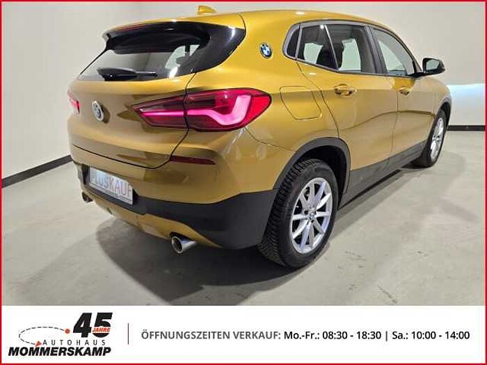BMW X2 sDrive 20 i Advantage+Automatik+Allwetter+PDC+Navi+Klima+Lenkradhzg+Parkass.