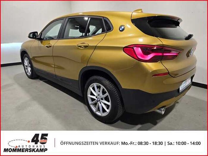 BMW X2 sDrive 20 i Advantage+Automatik+Allwetter+PDC+Navi+Klima+Lenkradhzg+Parkass.