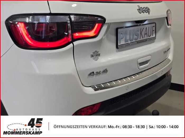Jeep Compass Limited 4WD+AHK+Rückfahrkam.+Einparkhilfe v&h+LenkradHZG+Kurvenlicht